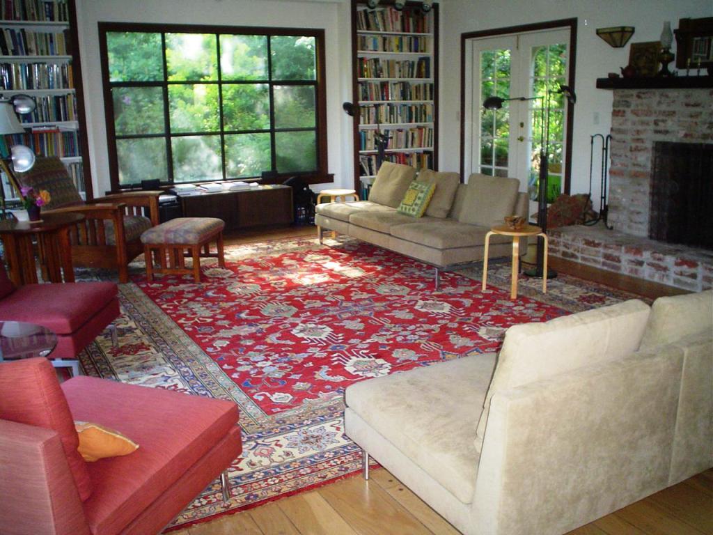 How To Buy Antique Rugs Online For A Timeless Décor