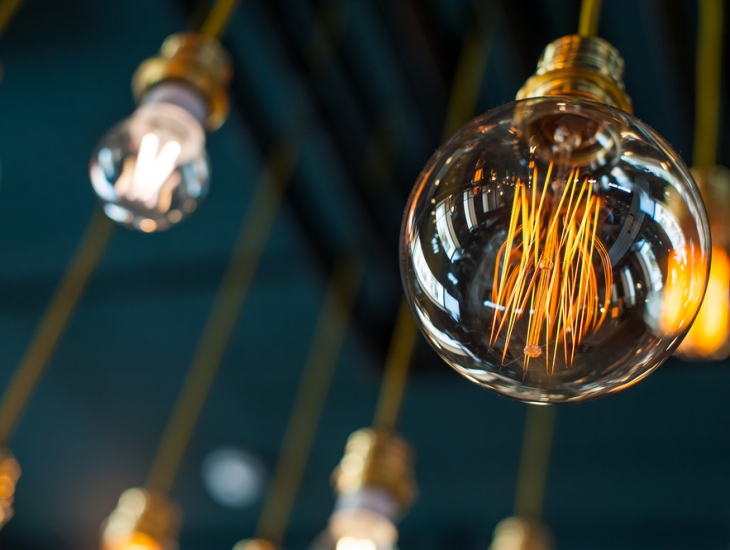 Get Better Sleep By Installing Vintage Light Bulbs In Your Bedroom – Know The Effect